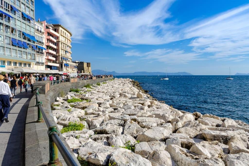 Dimora Di Luna Napoli Eksteriør bilde
